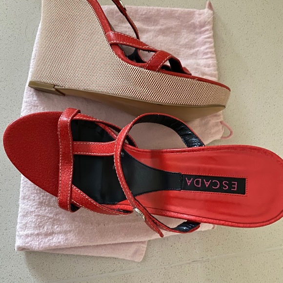 ESCADA Wedges - Picture 5 of 7